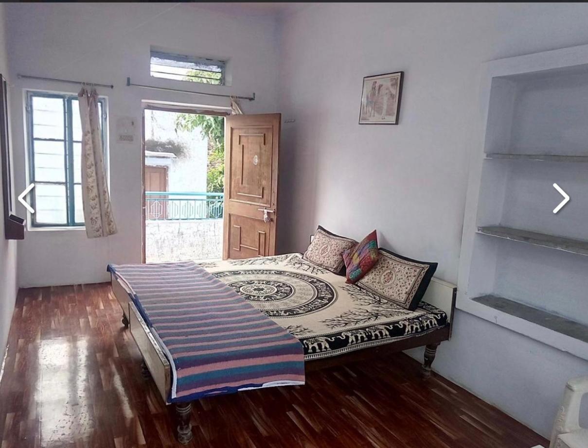 Mayur Guest House Puskár Kültér fotó