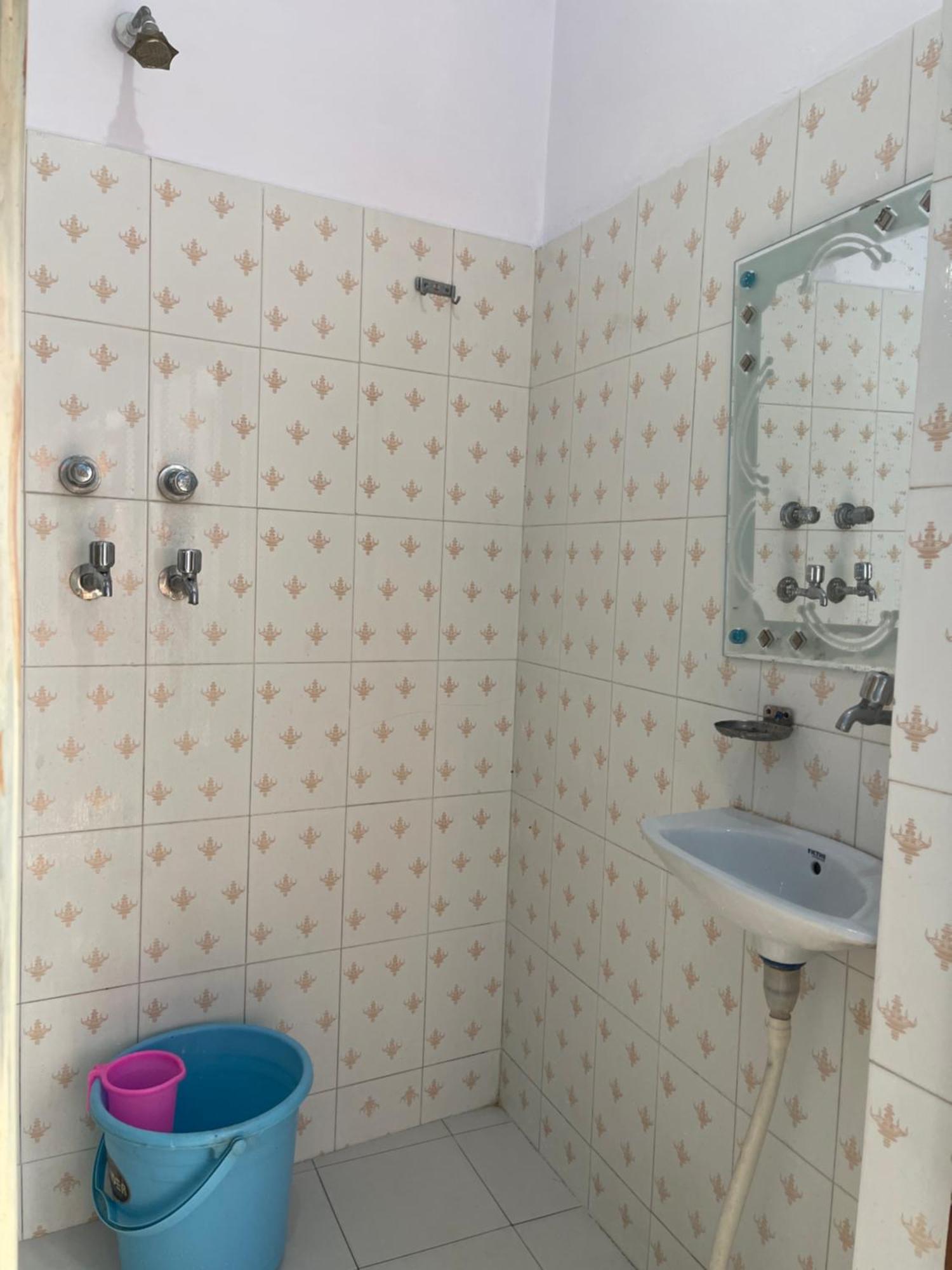Mayur Guest House Puskár Kültér fotó