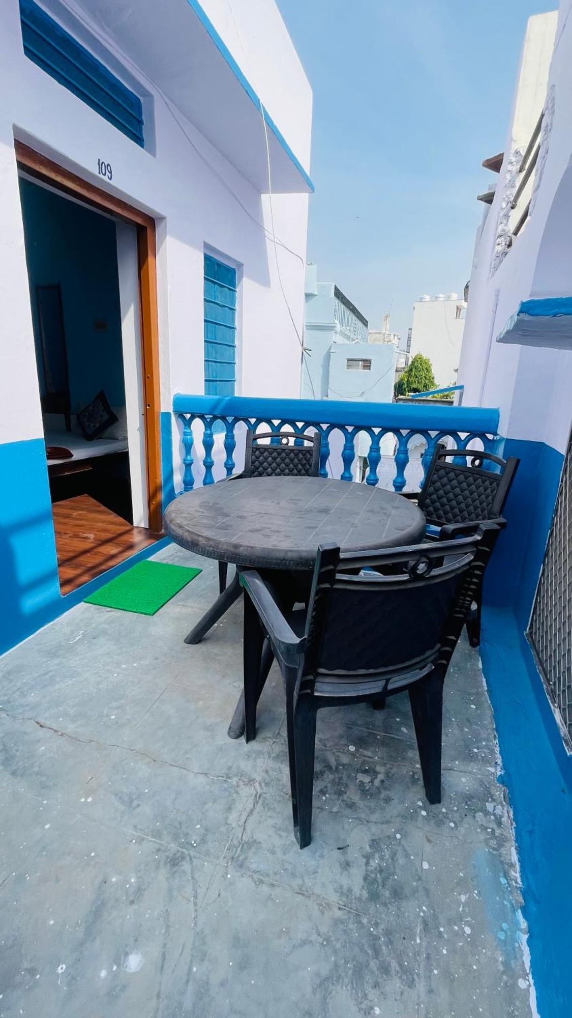 Mayur Guest House Puskár Kültér fotó