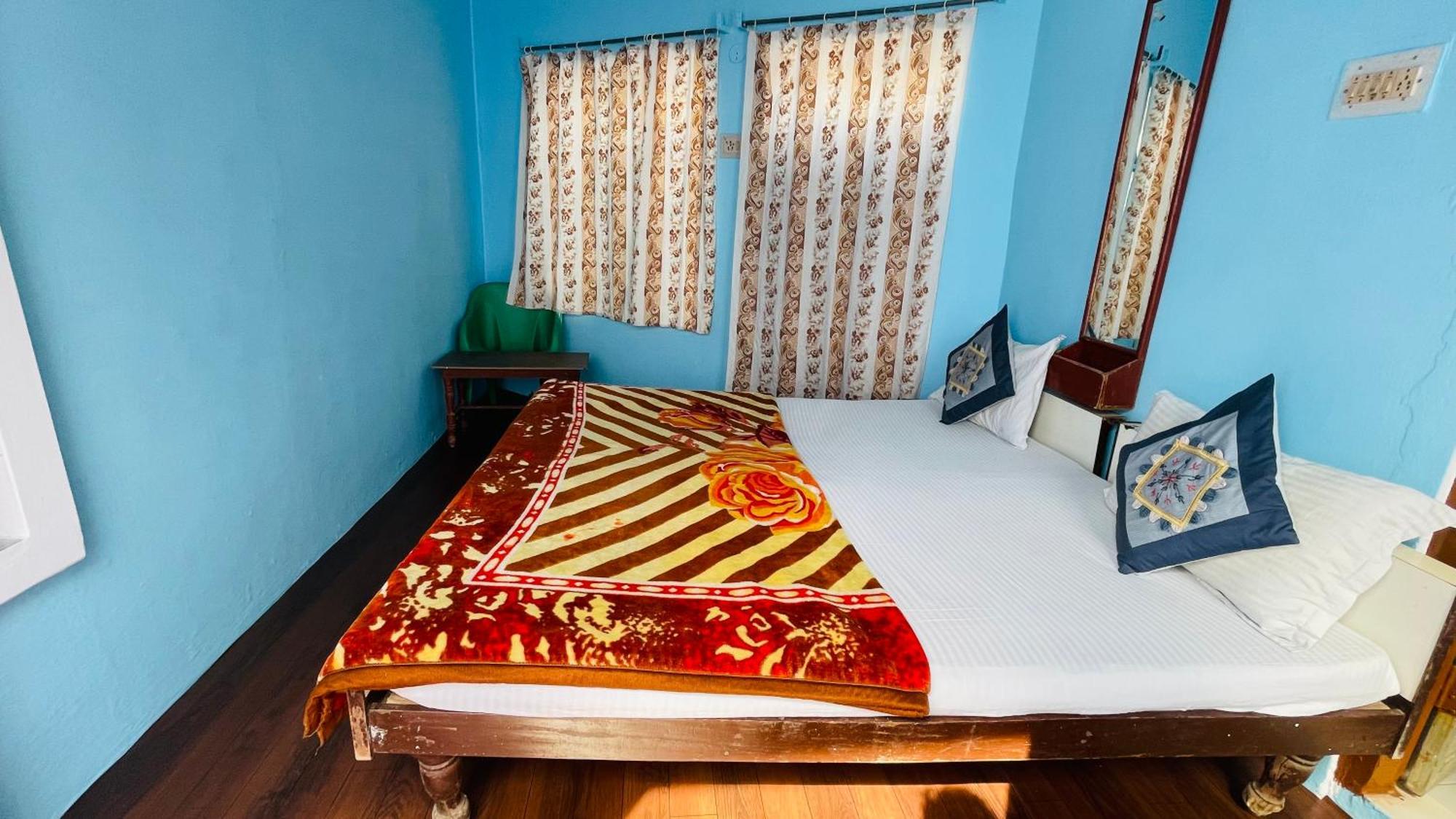 Mayur Guest House Puskár Kültér fotó