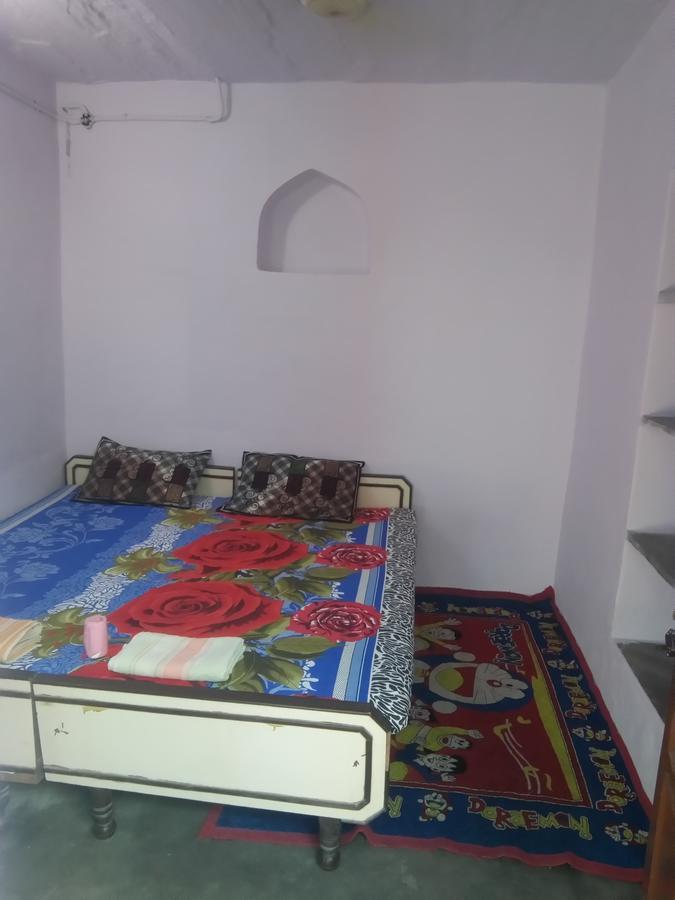 Mayur Guest House Puskár Kültér fotó